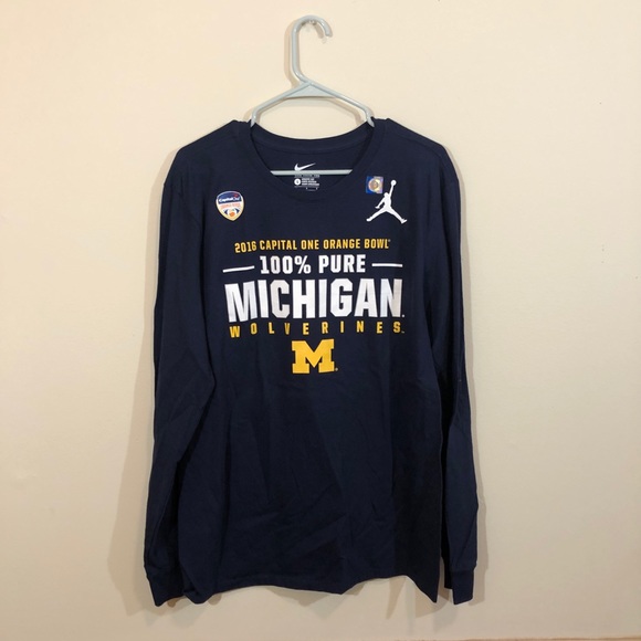 Nike Other - NIKE NWOT Mens Large Michigan Longsleeve